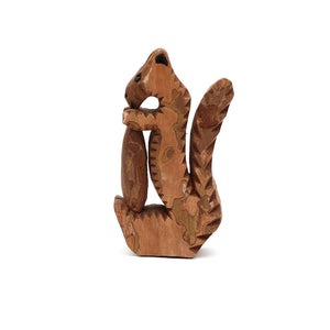 Ardilla Rarámuri | Escultura artesanal de corteza de pino