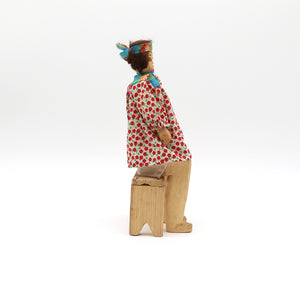 Muñeca Rarámuri Muki | Artesanía en madera de pino y tela